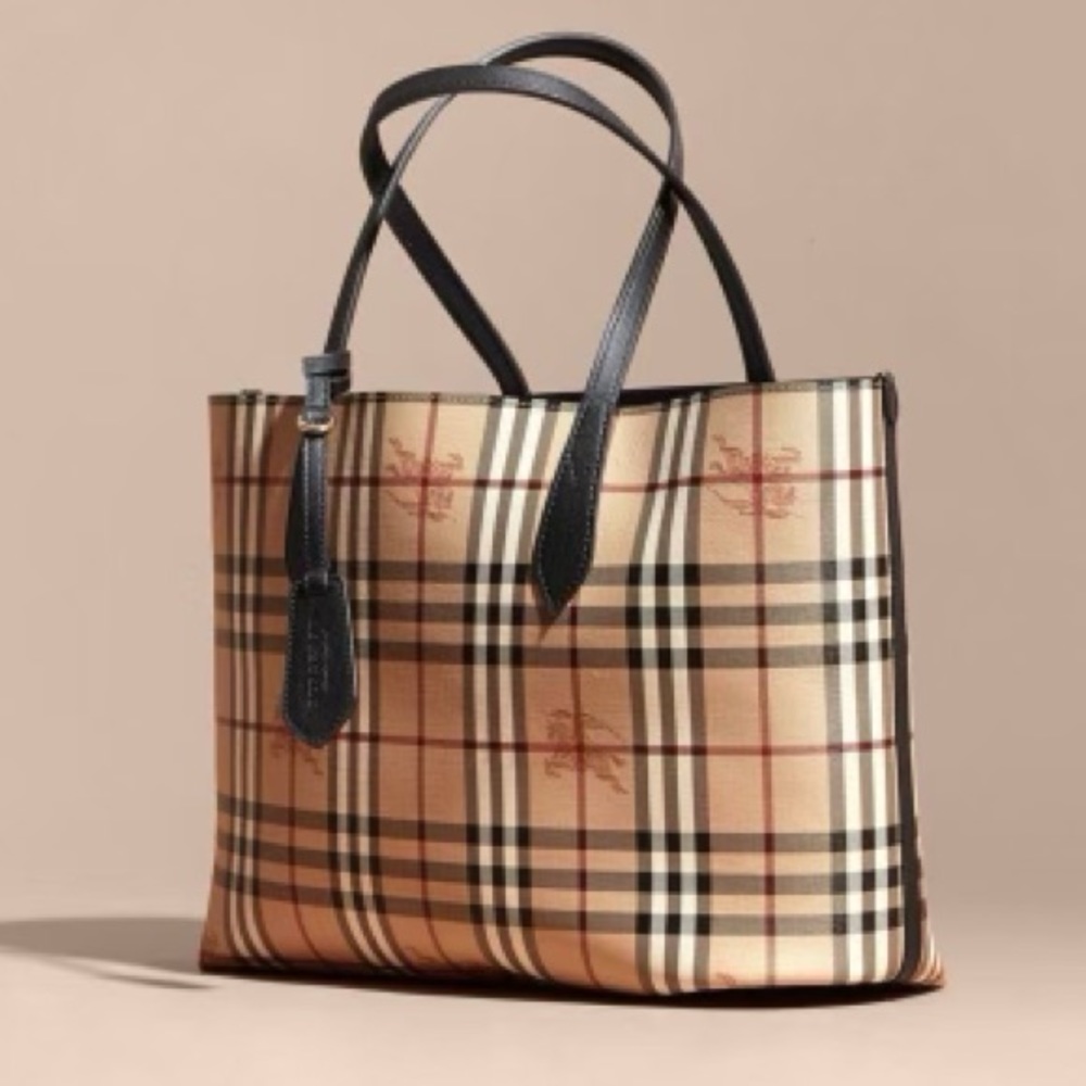 SOLD OUT IN STORE* BURBERRY* Reversible Medium Tote